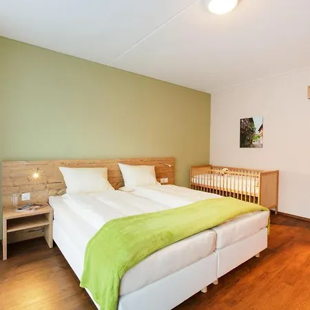 Sleeps 4 Wifi T425780
